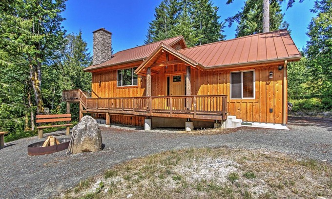 Port Angeles House | 250 m² House ∙ 3 bedrooms ∙ 6 guests