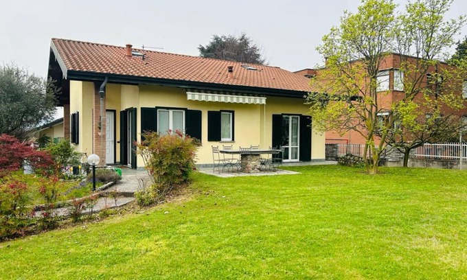 Inarzo House | 250 m² House ∙ 4 bedrooms ∙ 9 guests