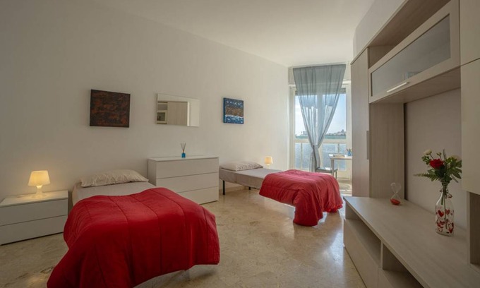 Cesano Boscone Resort | 250 m² Private room ∙ 1 bedroom ∙ 2 guests