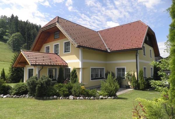 Michaelerberg House | 283 m² House ∙ 6 bedrooms ∙ 10 guests