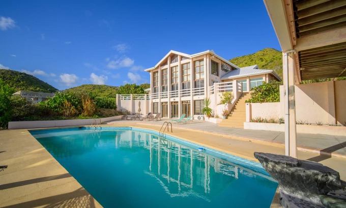 Grapetree Villa | 297 m² Villa ∙ 4 bedrooms ∙ 10 guests