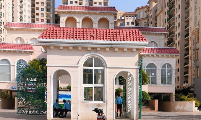 Greater Noida Apartment | 2bhk luxury apartment .