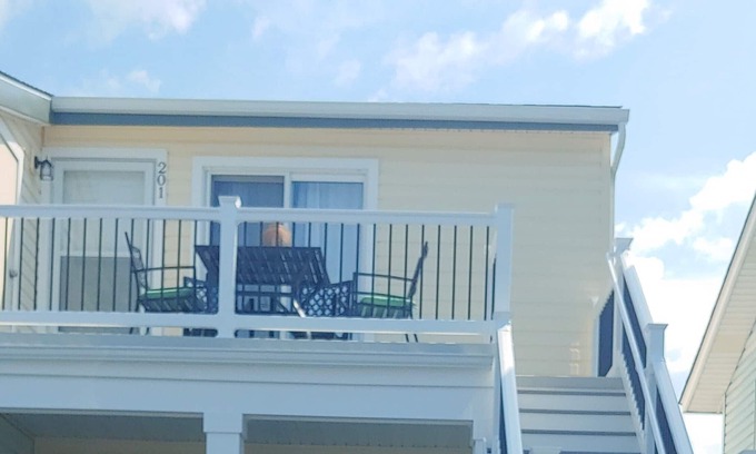 North Wildwood Condo | 2BR/2BA Condo NORTH WILDWOOD