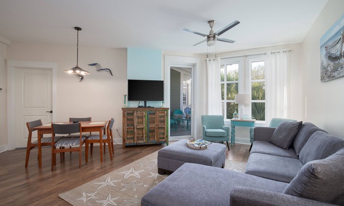 Baytowne Wharf Condo | 2BR Baytowne Condo! Tropical Lagoon Pool/Hot Tub, Tram to Beach, Fitness Room
