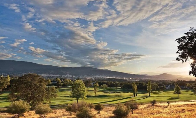 Angels Camp Condo | 2br Condo Gold Rush Country Family Fun!