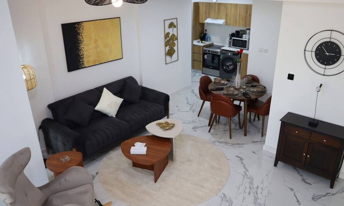 Masdar City Apartment | 2BR hidden Gem - Masdar city
