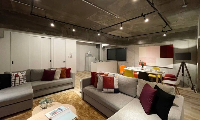 Hiroshima City Centre Apartment | 2BR Modern Apartment next to Peace Park 10 Ppl