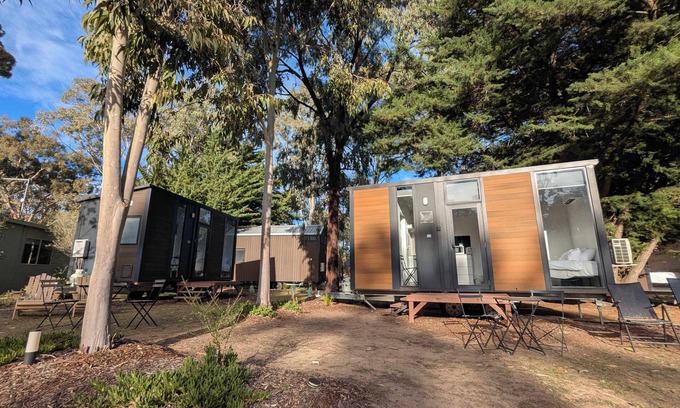 Dadswells Bridge House | 2BR Tiny Family Home @ Grampians Edge by Tiny Away