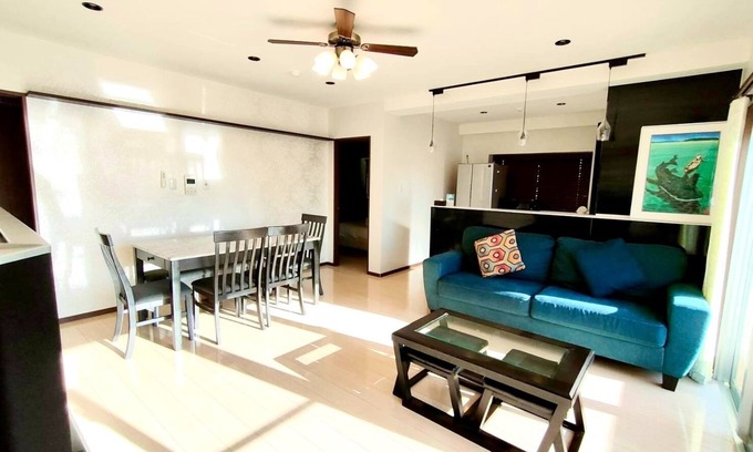 Kuwae Apartment | 2LDK Family Room A few minutes on foot to America/Nakagami-gun Okinawa