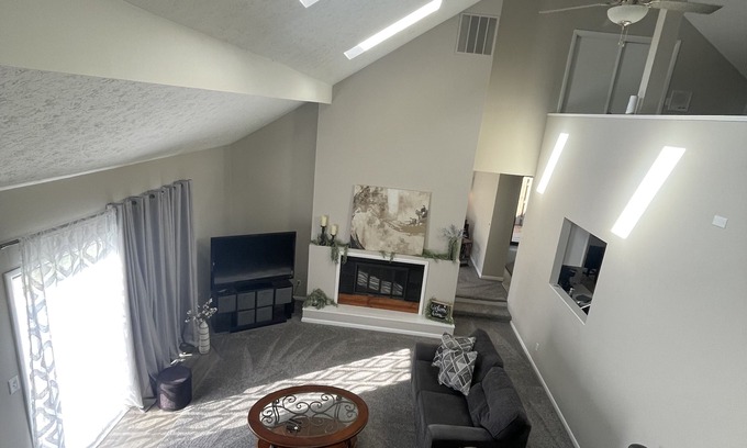 West Lafayette House | 2mi to Purdue Stadium & Mackey Arena - Sleep 6 in remodeled home