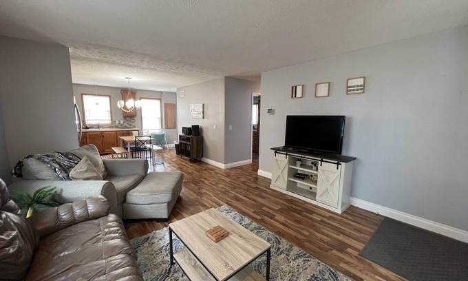 Belfield House | 3 bed, 2 bath near TRNP, Medora and Dickinson