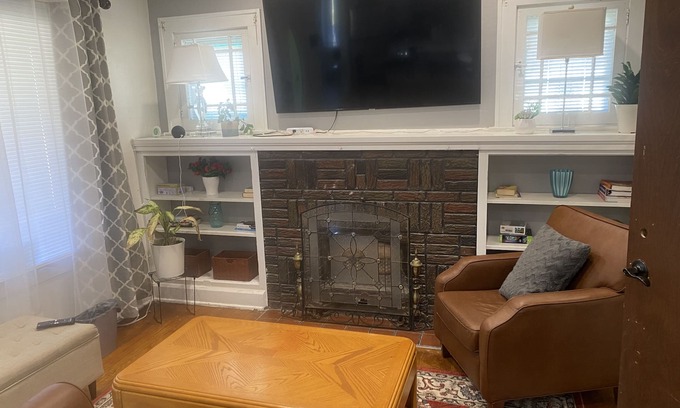 Youngstown House | 3 bedroom 1 bath duplex