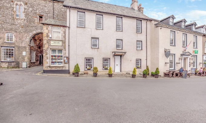Cartmel Cottage | 3 bedroom accommodation in Cartmel, near Grange-over-Sands