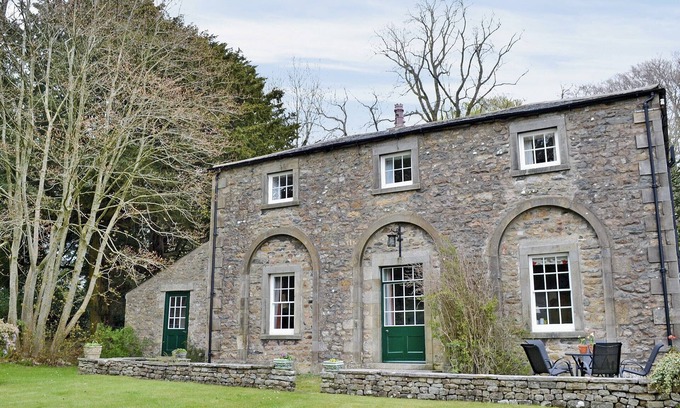 Fourstones Near Bentham Cottage | 3 bedroom accommodation in Nr. Kirkby Lonsdale