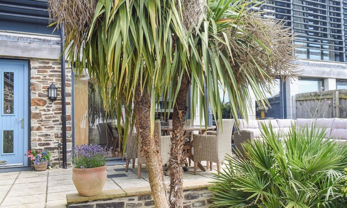 Grampound Cottage | 3 bedroom accommodation in Bluebell Barn