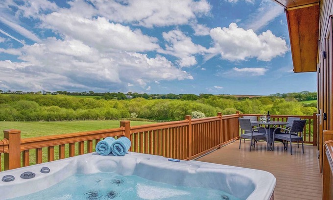 Hewas Water Ski Chalet | 3 bedroom accommodation in Nr St Austell