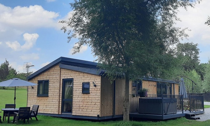 Felton Cabin | 3 bedroom accommodation in Shrewsbury