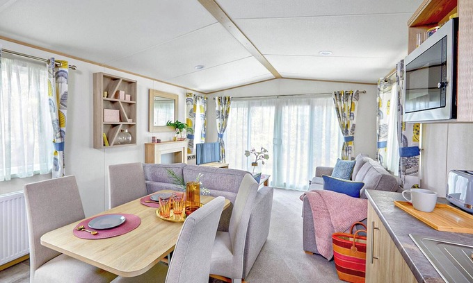 Withernsea House | 3 bedroom accommodation in Withernsea