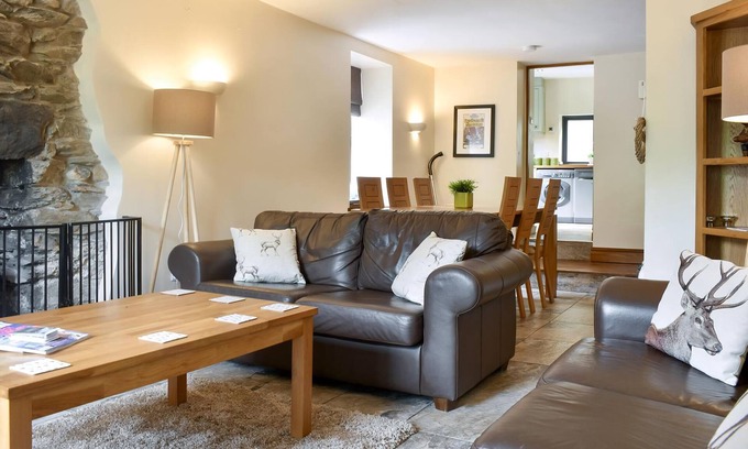 Backbarrow Cottage | 3 bedroom accommodation in Backbarrow, Near Ulverston