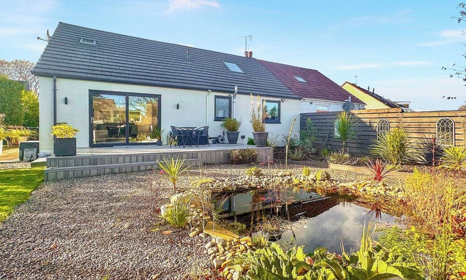 Cults Cottage | 3 bedroom accommodation in Banchory
