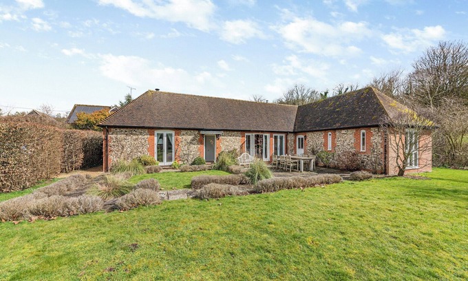 Durnford Cottage | 3 bedroom accommodation in Netton, near Salisbury