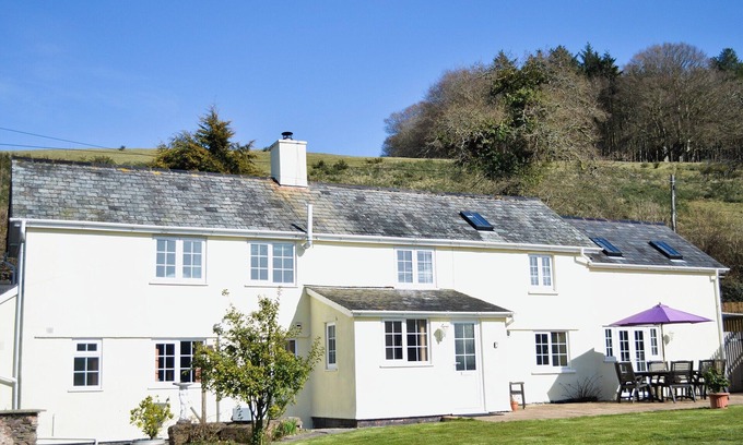 Minehead Cottage | 3 bedroom accommodation in Luxborough, Watchet