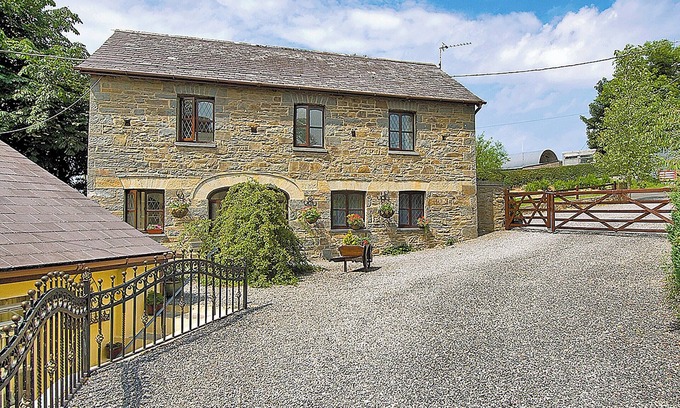 Llanllwchaiarn Cottage | 3 bedroom accommodation in New Quay