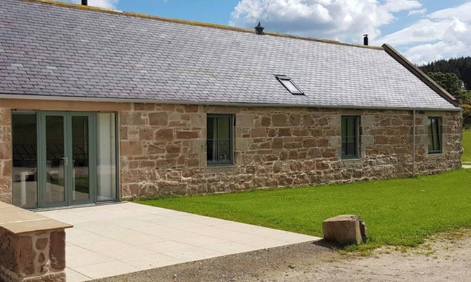 Huntly Cottage | 3 bedroom accommodation in Huntly