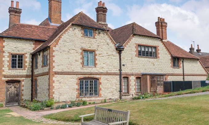 Selborne Cottage | 3 bedroom accommodation in Selborne, near Alton