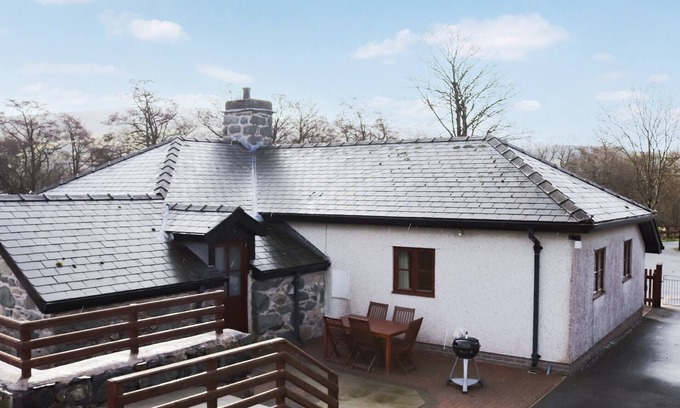 Llanuwchllyn Cottage | 3 bedroom accommodation in Llanuwchlyn, near Bala