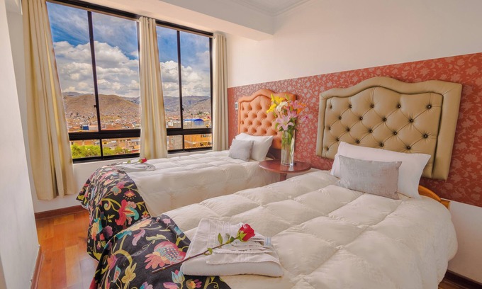 Cusco Apartment | 3 bedroom apartment with garage and breakfast