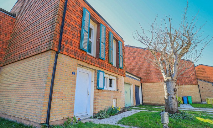 Petit-Fort-Philippe House | 3 bedroom awesome home in Gravelines