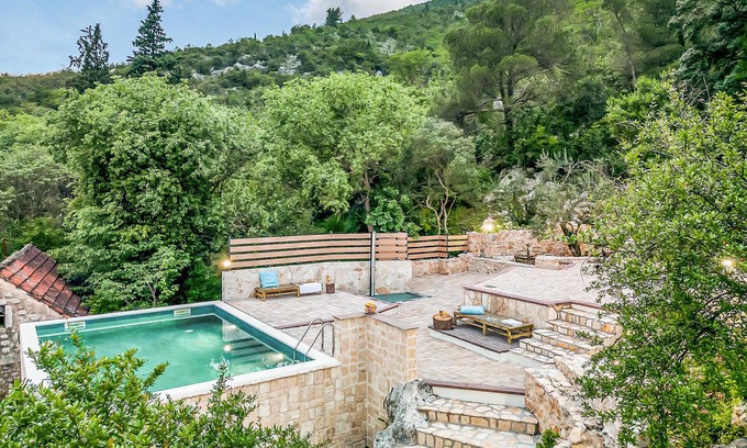 Vrgorac House | 3 bedroom awesome home in Vrgorac