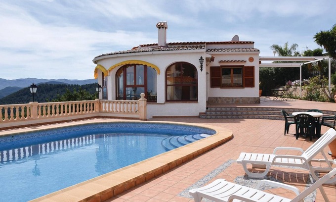 Oliva House | 3 bedroom beautiful home in Oliva