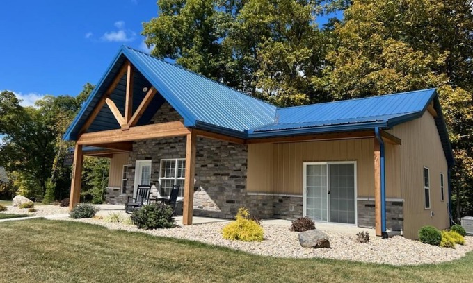 Brookville Cabin | 3-Bedroom Cabin near Brookville Lake
