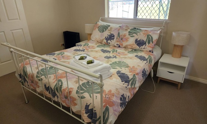 Bridgetown Cottage | 3 Bedroom Cottage in Beautiful Bridgetown