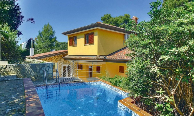 Kastel House | 3 bedroom gorgeous home in Buje