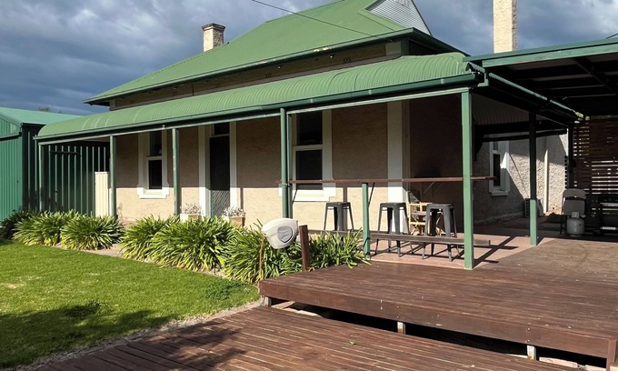 Clare House | 3 Bedroom Home