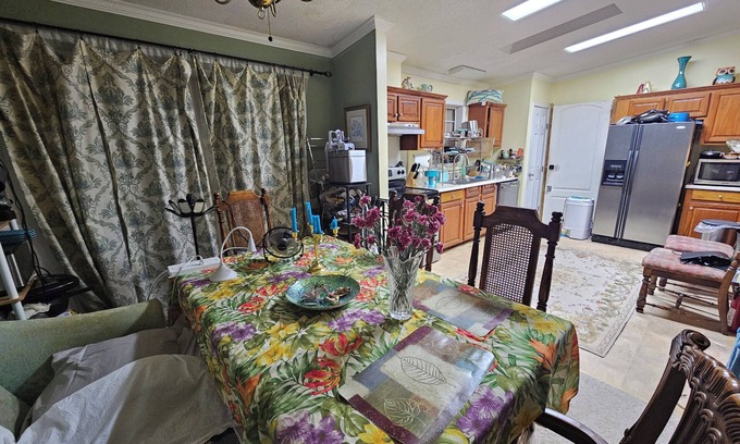 Raleigh House | 3-bedroom house in delightful S Raleigh WiFi, AC