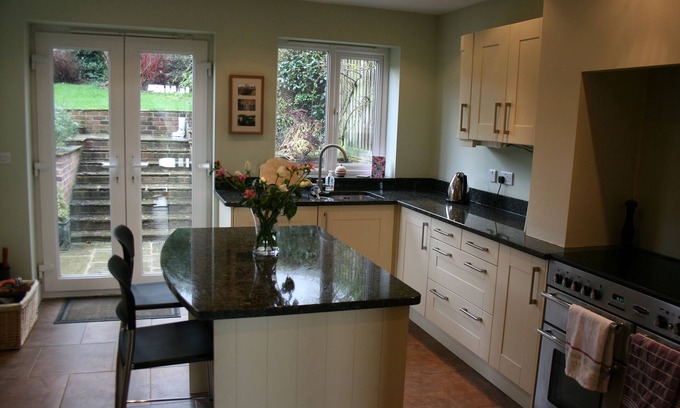 Ashbourne House | 3 Bedroom House, Sleeps 5, Beautiful Views Over Pretty Market Town Of Ashbourne