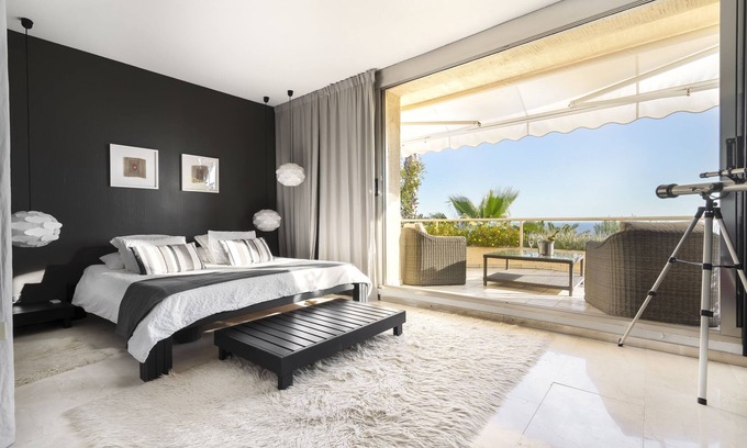 Vallpineda House | 3 bedroom house with huge shared pool and spectacular sea views