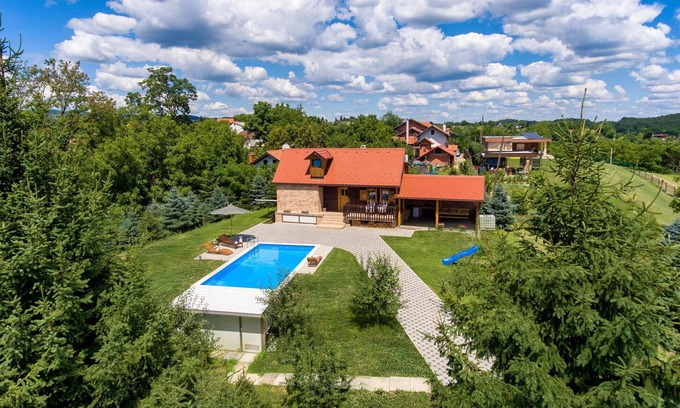 Sveti Ivan Zelina House | 3 bedroom lovely home in Hrnjanec