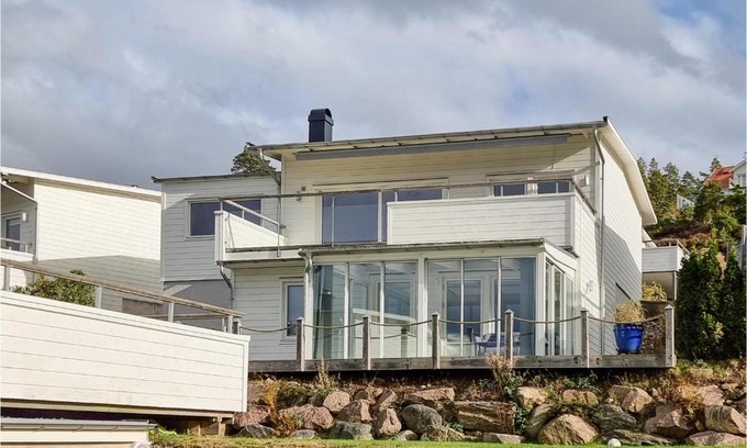 Uddevalla Municipality House | 3 Bedroom Lovely Home In Uddevalla
