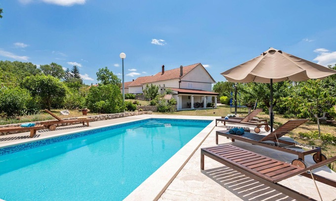 Imotski House | 3 bedroom nice home in Vinjani Gornji