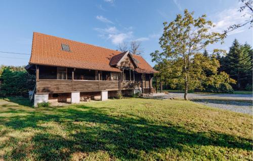 Ivanic-Grad House | 3 Bedroom Nice Home In Derezani