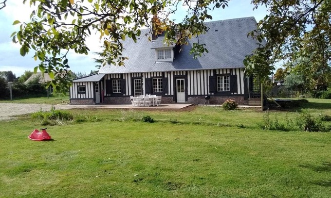 Auppegard House | 3-bedroom Normandy house for 6 people in the countryside near the sea
