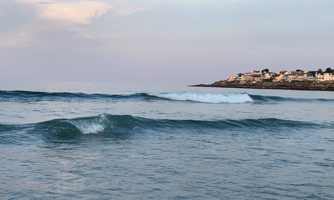 York Beach Cottage | 3 Bedroom Pet Friendly Beach cottage, Perfect location!