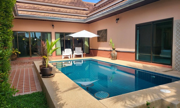 Bang Sare House | 3 Bedroom Private vacation home in Pattaya
