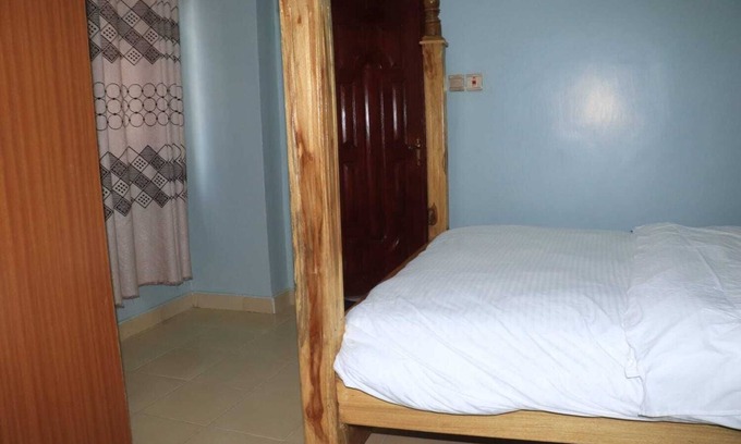 Meru House | 3 bedroom private vacation home in meru