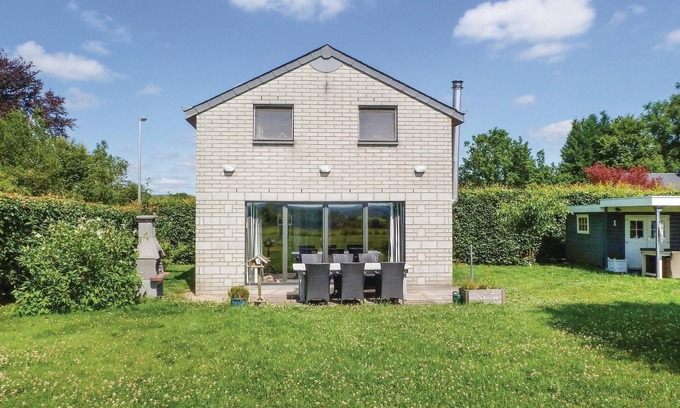 Wibrin House | 3 bedroom stunning home in Wibrin